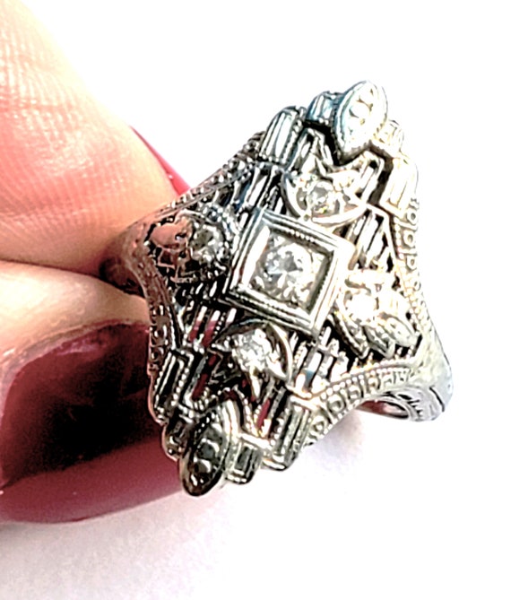 Art Deco 18K Diamond Stoplight Filigree Engagement St… Gem