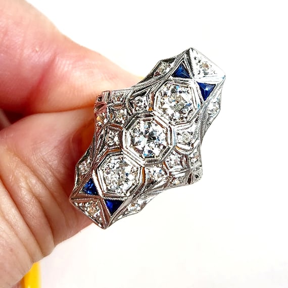 1920s Huge Platinum Diamond Art Deco Ring with Ap… - image 5