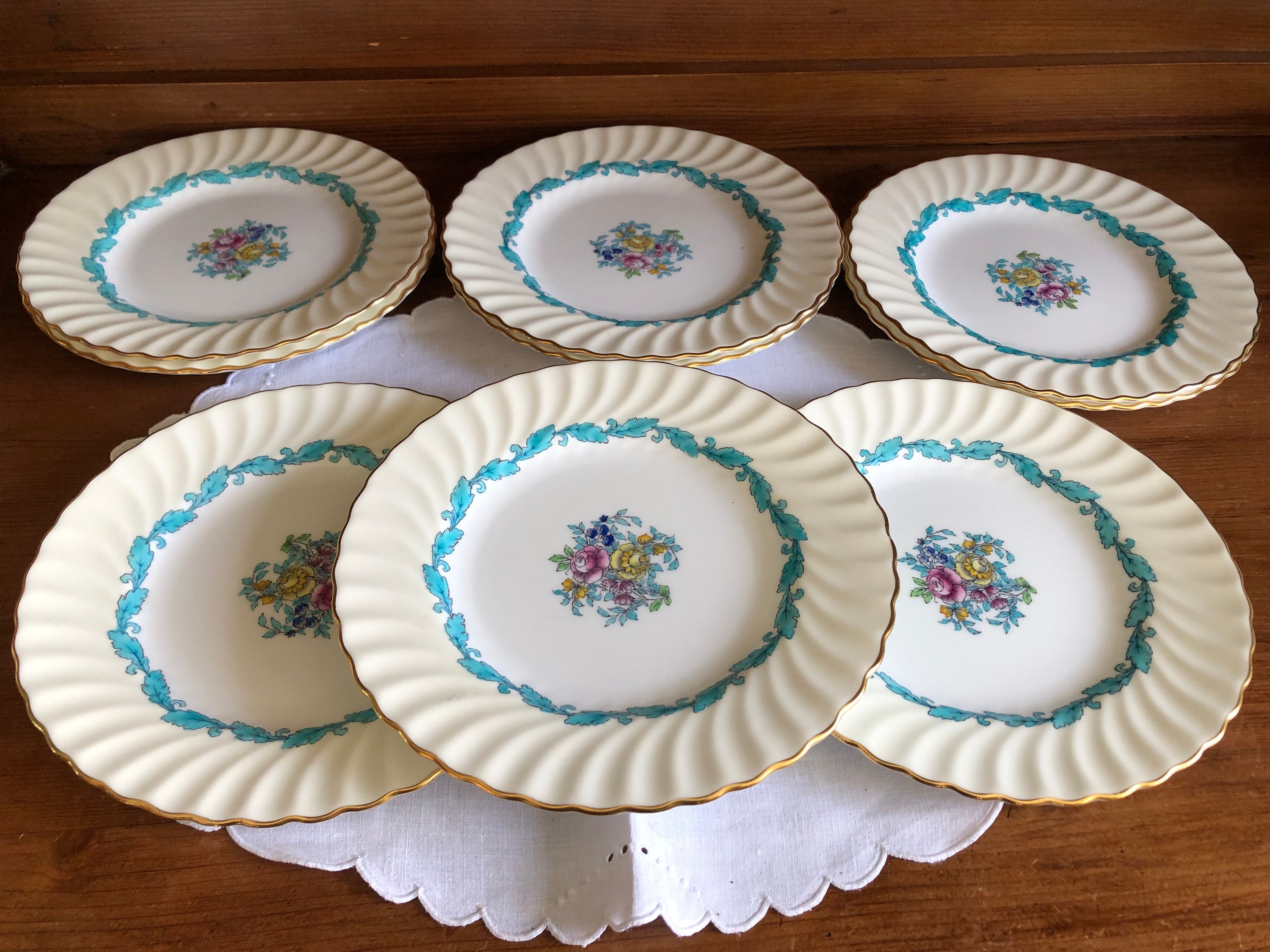 Minton Set of 9 Luncheon Plates 8