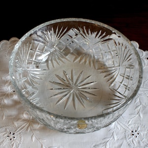 Mooie Cut Lead Crystal Bowl, huwelijkscadeau, bruidsdouche