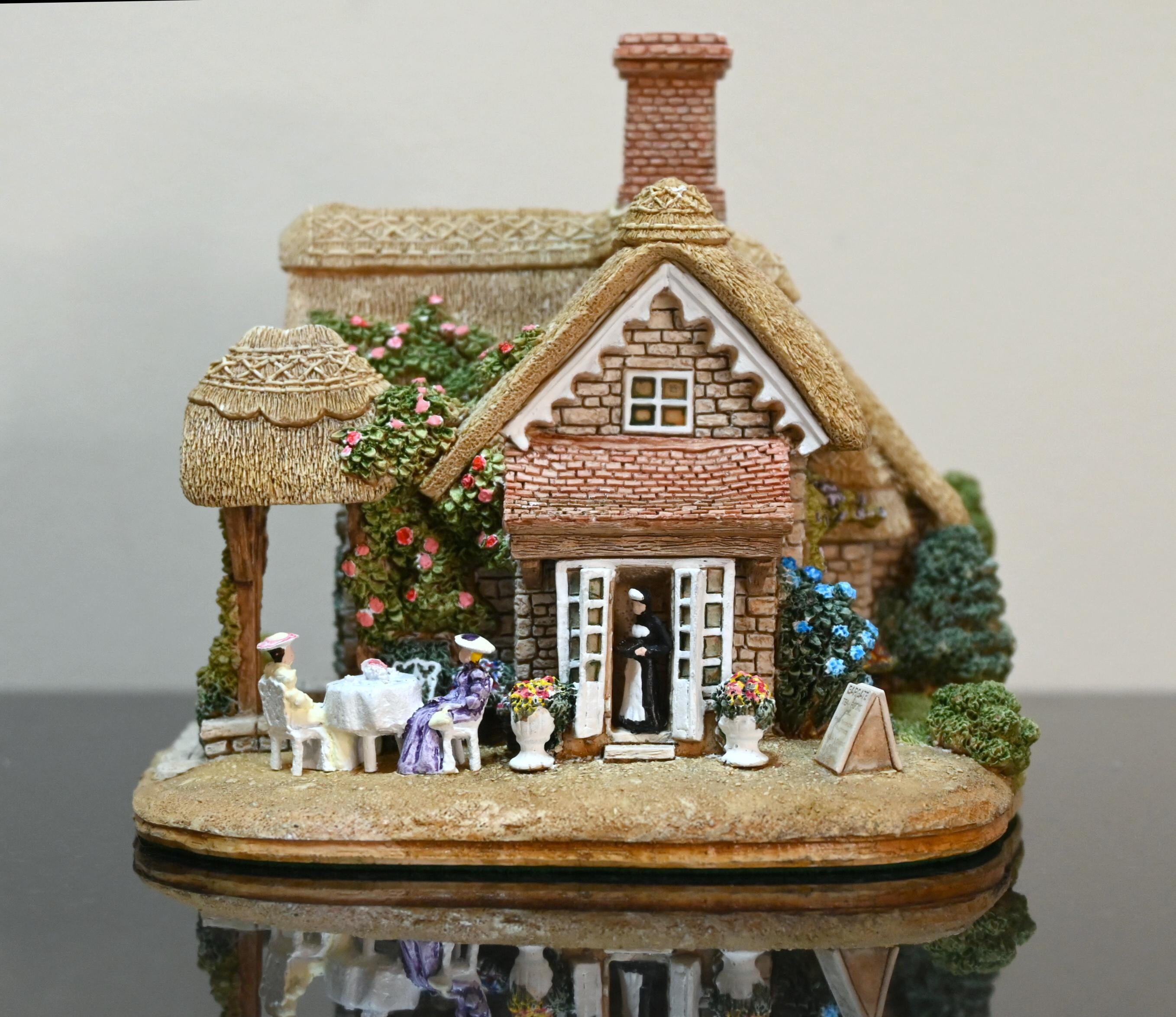 リリパットレーン BARGATE COTTAGE TEA ROOM