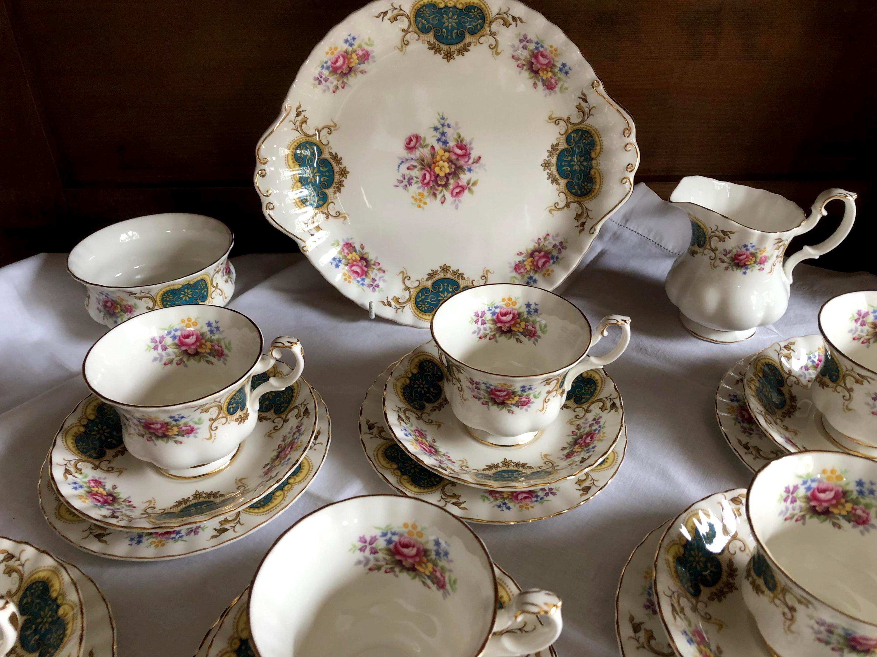 Royal Albert ' Berkeley' 21 Piece Tea Set, Fine English Bone China