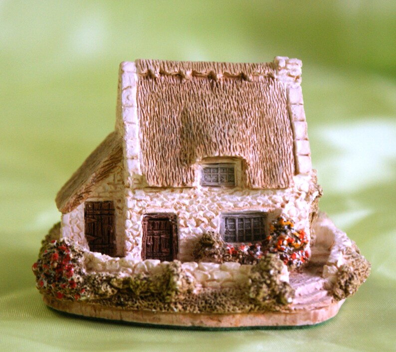 Tanners Cottage Lilliput Lane Vintage Miniature Houses And Etsy