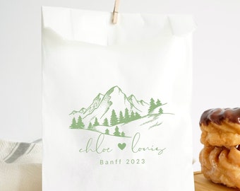 Mountain Wedding Personalized Favor Bags - Custom Mountain Wedding Welcome Bags