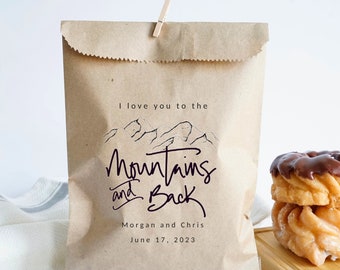 Love you to the Mountains and Back - Personalized Wedding Favor Bags - Trail Mix Bags - Cabin Wedding Favors