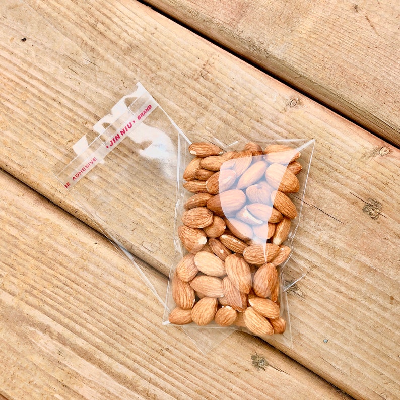 50 genomskinliga självhäftande påsar - livsmedelssäkra plastpåsar - genomskinliga godispåsar (3 storlekar) bild 3
