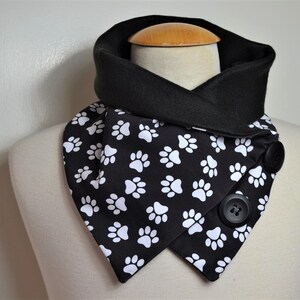 Button loop paw, button loops, loops, scarf, scarf with buttons, cotton and black fleece, button loop paws, loop, wrap scarf, handmade