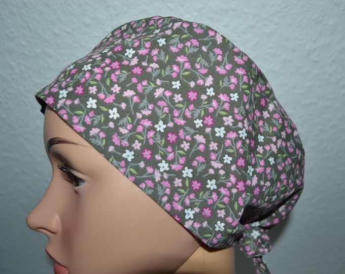 Surgical cap flowers, scrub cap, bandana, cosmetic cap, peeling cap, green with pink and white scattered flowers, chef's cap, flower cap