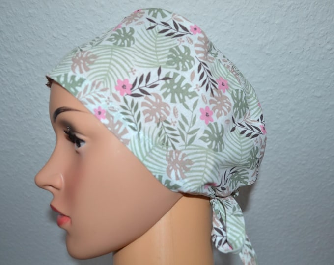 Surgical cap flowers/leaves, scrub cap, cooking cap, bandana, peeling cap, cosmetic cap, surgical caps, beige with flowers, handmade