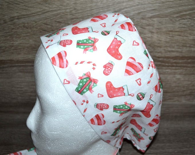 Surgical cap with Christmas motifs, scrub cap, bandana, cosmetic cap, peeling cap, chef's hat, white with hearts, Christmas surgical caps, handmade