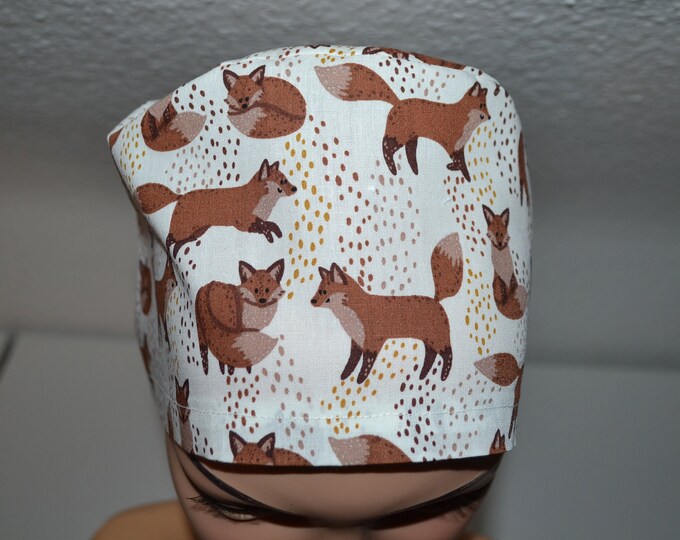 Surgical cap fox terry cloth band, scrub cap, cooking cap, bandana, peeling cap, cosmetic cap, surgical caps, white with foxes, handmade