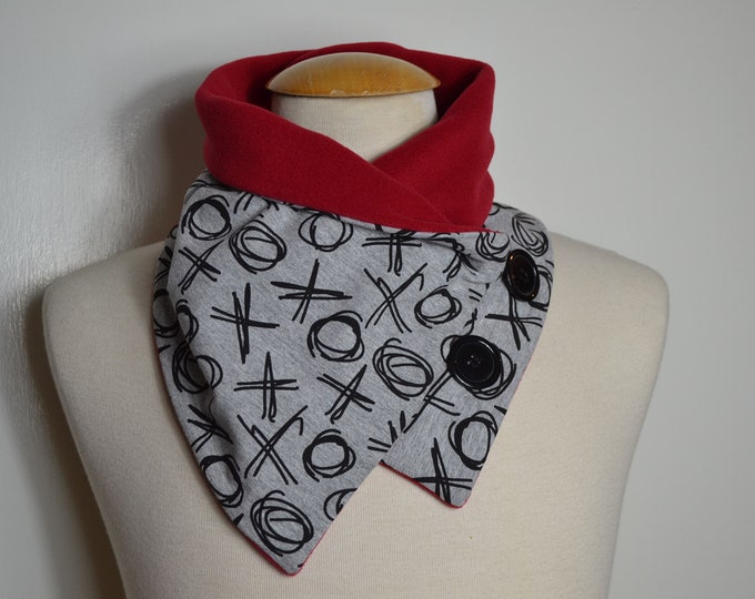Button loop tic-tac-toe, button loops, loops, scarf, scarf with buttons, cotton jersey red fleece, button loop checks, loop, handmade