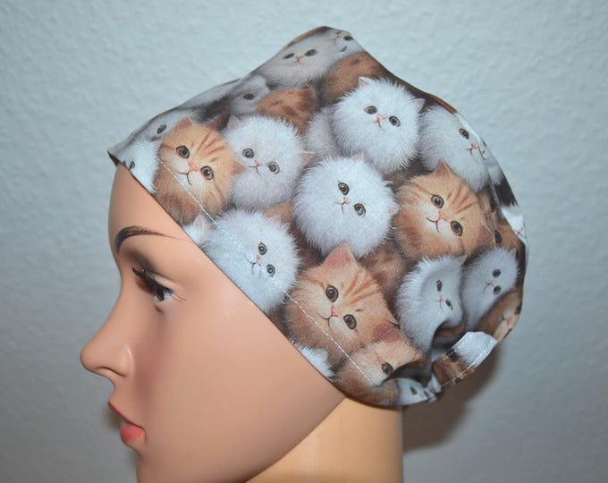 Cat surgical cap, scrub cap, bandana, cosmetic cap, chef's cap, peeling cap, beige with kittens, cat cap, small cats, cancer cap