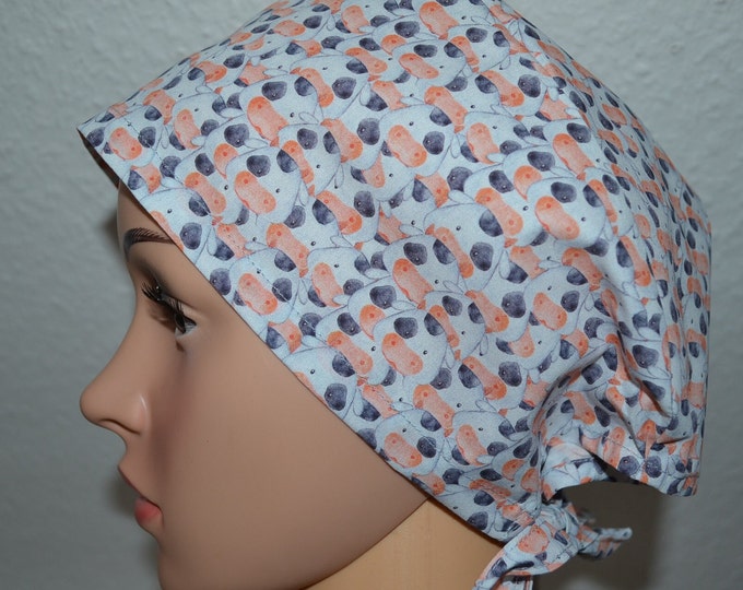 Surgical cap cow, scrub cap, bandana, cooking cap, cosmetic cap, peeling cap, light grey with cows, handmade