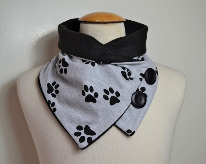 Button loop paw, button loops, loops, scarf, cotton jersey and black fleece, button loop paws, wrap scarf, winter scarf, loop, handmade