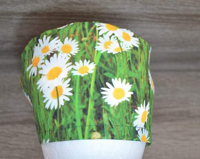 Surgical cap daisy, scrub cap, bandana, peeling cap, cosmetic cap, chef's cap, surgical cap green with flowers, flower cap, handmade