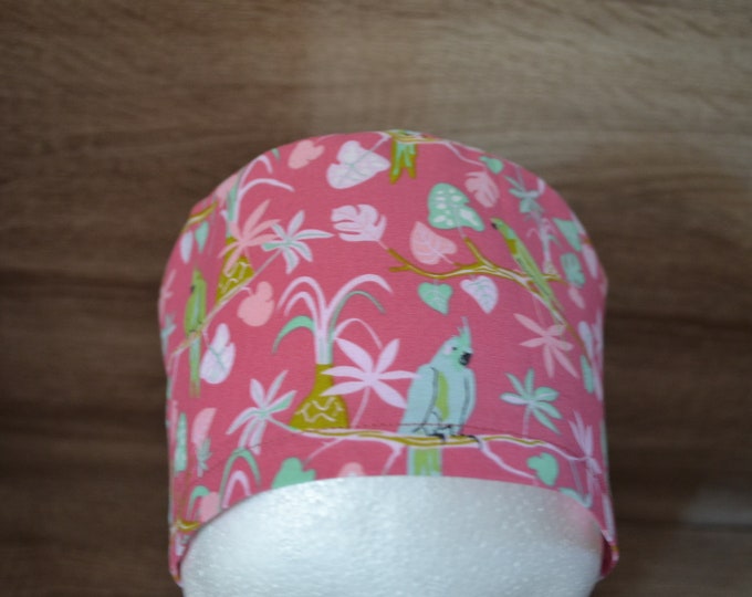 Surgical cap parrot, scrub cap, bandana, cosmetic cap, cook's cap, peeling cap, surgical caps, pink with parrot, jungle, handmade