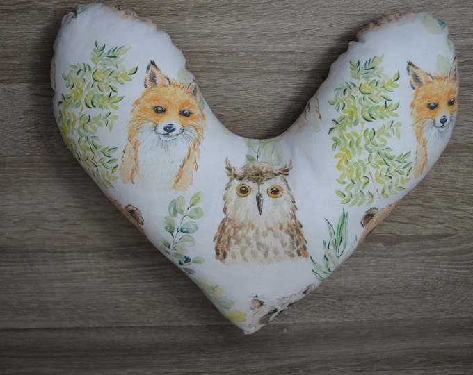 Heart pillow, chest heart pillow, mastectomy pillow, forearm pillow, breast surgery pillow, beige with fox and owl two-tone, handmade