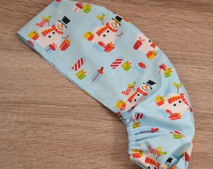 Surgical cap with elastic band, snowman design, unisex, bandana, scrub cap, cosmetic cap, light blue with snowmen, Christmas motif, handmade