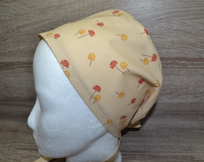 Surgical cap mushroom with terry cloth band, scrub cap, bandana, peeling cap, chef's cap, cosmetic cap, surgical caps, beige with mushrooms, handmade