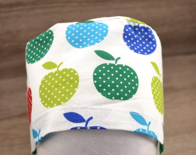 Surgical cap with apple design, scrub cap, bandana, cosmetic cap, chef's hat, peeling cap, surgical caps, white with colorful apples, apple cap