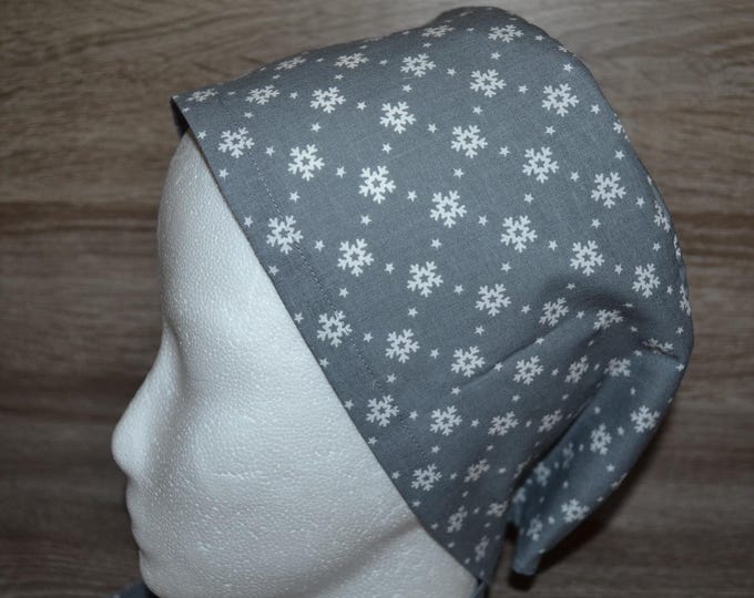 Surgical cap snowflake, scrub cap, bandana, cosmetic cap, peeling cap, chef's hat, grey with snowflakes, surgical caps Christmas, handmade