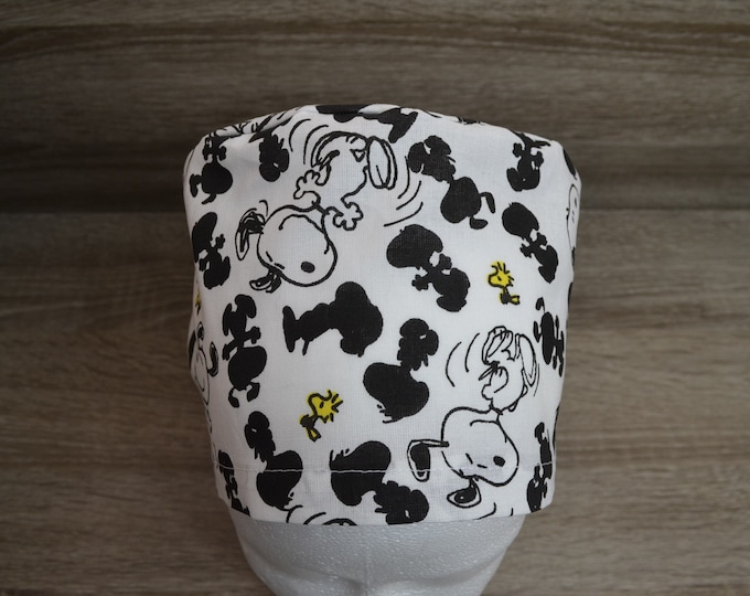 Surgical cap dog terry cloth band, scrub cap, bandana, cosmetic cap, chef's hat, peeling cap, surgical cap skull, white with dogs, handmade