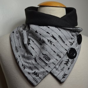 Button loop arrow, button loops, loops, scarf, scarf with buttons, cotton jersey black fleece, button loop arrows, loop, handmade