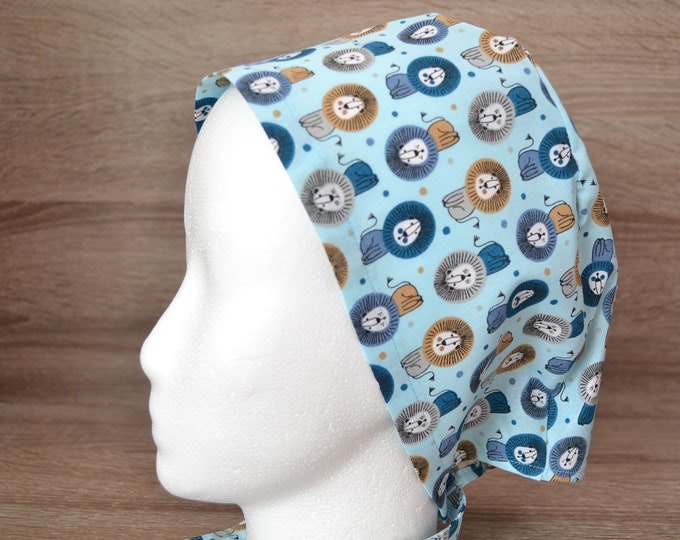 Surgical cap lion with terry cloth band, scrub cap, bandana, peeling cap, cosmetic cap, chef's cap, light blue with lions, handmade