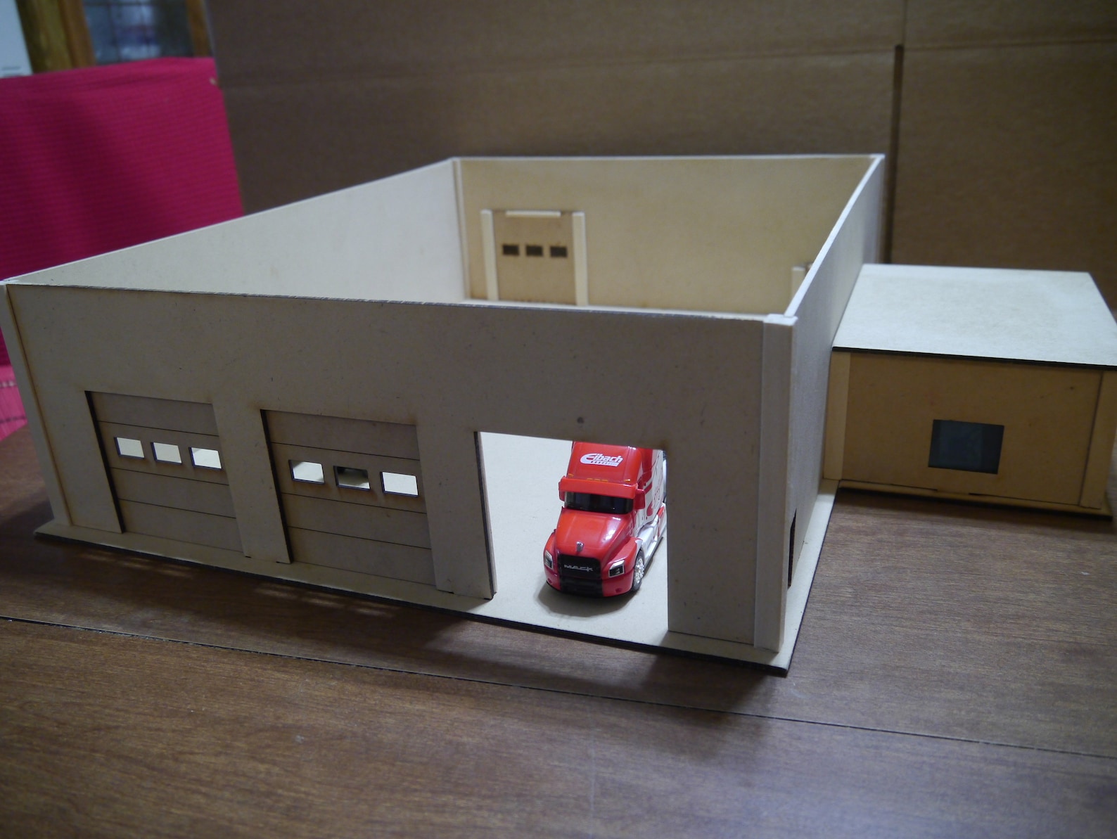 Handmade 1/24 1/25 Scale MDF Diorama: Semi Truck & Car Garage Model - Etsy