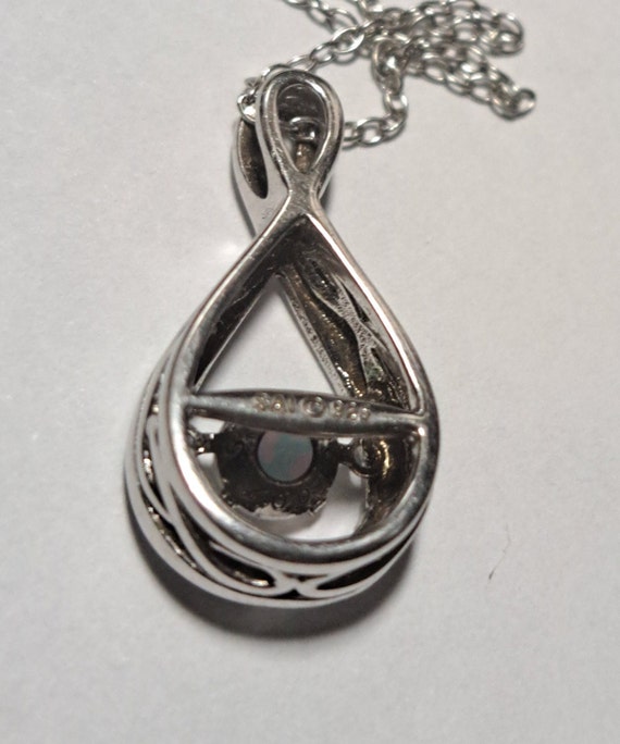 Trembling Opal pendant in Sterling with chain - image 7