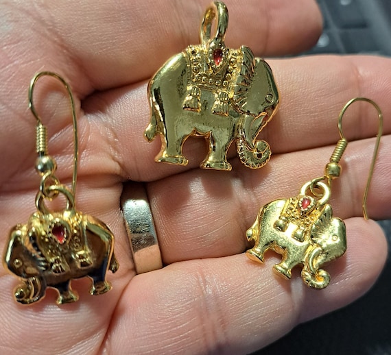 Elephant pendant and earring set - image 4