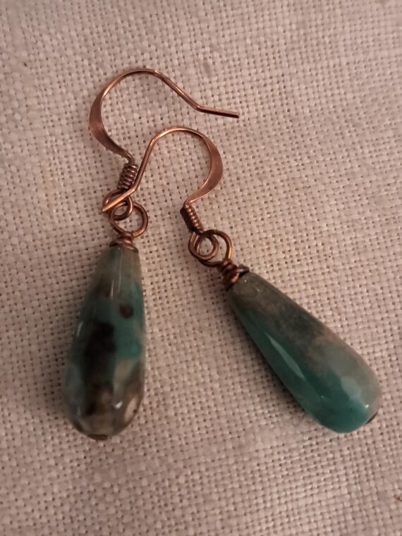 Artisan Faceted Stones with Copper Wires