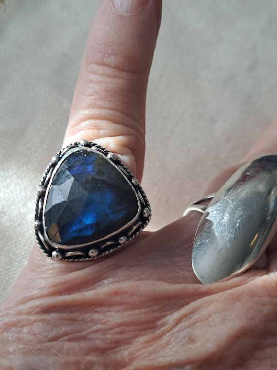 Labradorite Ring in Sterling - image 2