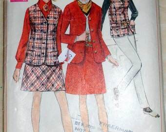 Junior Skirt Mini Skirt, Jacket  pattern, Simplicity 7794 Sewing pattern, Size 9, Bust 32, Skirt pattern, Teens Clothing 60s pattern Epsteam