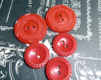 Lot De 5 Boutons Anciens – Bordeaux Violine – 2 Cm – Forme Bombée – Fabrication France
