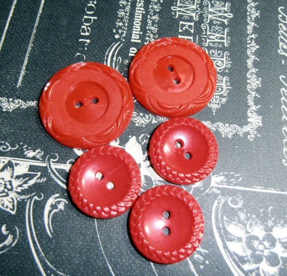Red Buttons, Vintage Buttons, Antique Buttons, Unique Buttons,Plastic, Design, set of 5, Crafting buttons, quilting, Epsteam