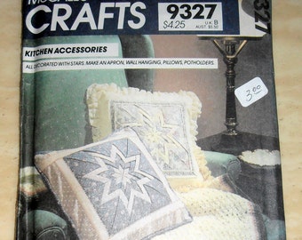 Pillow Pattern, McCalls 9327, Apron, Kitchen, Potholder pattern, Sewing Patterns, DIY Kitchen, Home Designs, Epsteam