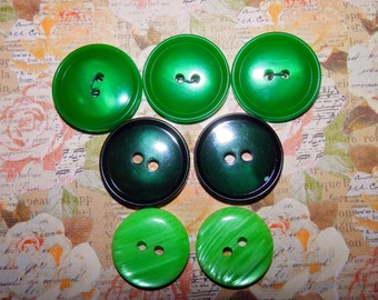 Green Buttons, Mixed Lot, Vintage buttons, Supplies Set of 7, Plastic buttons, quilting and knitting supplies,Epsteam