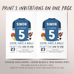 Puede incluir: Dos invitaciones impresas en una p&aacute;gina. Cada invitaci&oacute;n presenta una camiseta azul con el nombre "SIMON" y el n&uacute;mero "5". Se incluye el texto "COME HAVE A BALL!", junto con los detalles del evento.