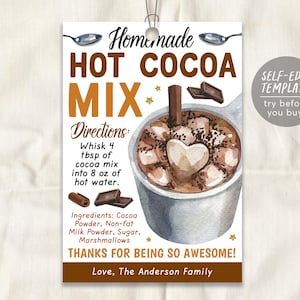 Peut inclure: Une étiquette avec une illustration à l'aquarelle d'une tasse de chocolat chaud, d'une guimauve en forme de cœur et de morceaux de chocolat. Le texte indique "Homemade Hot Cocoa Mix" avec des instructions et des ingrédients.