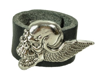 Leatherring "winged skull"