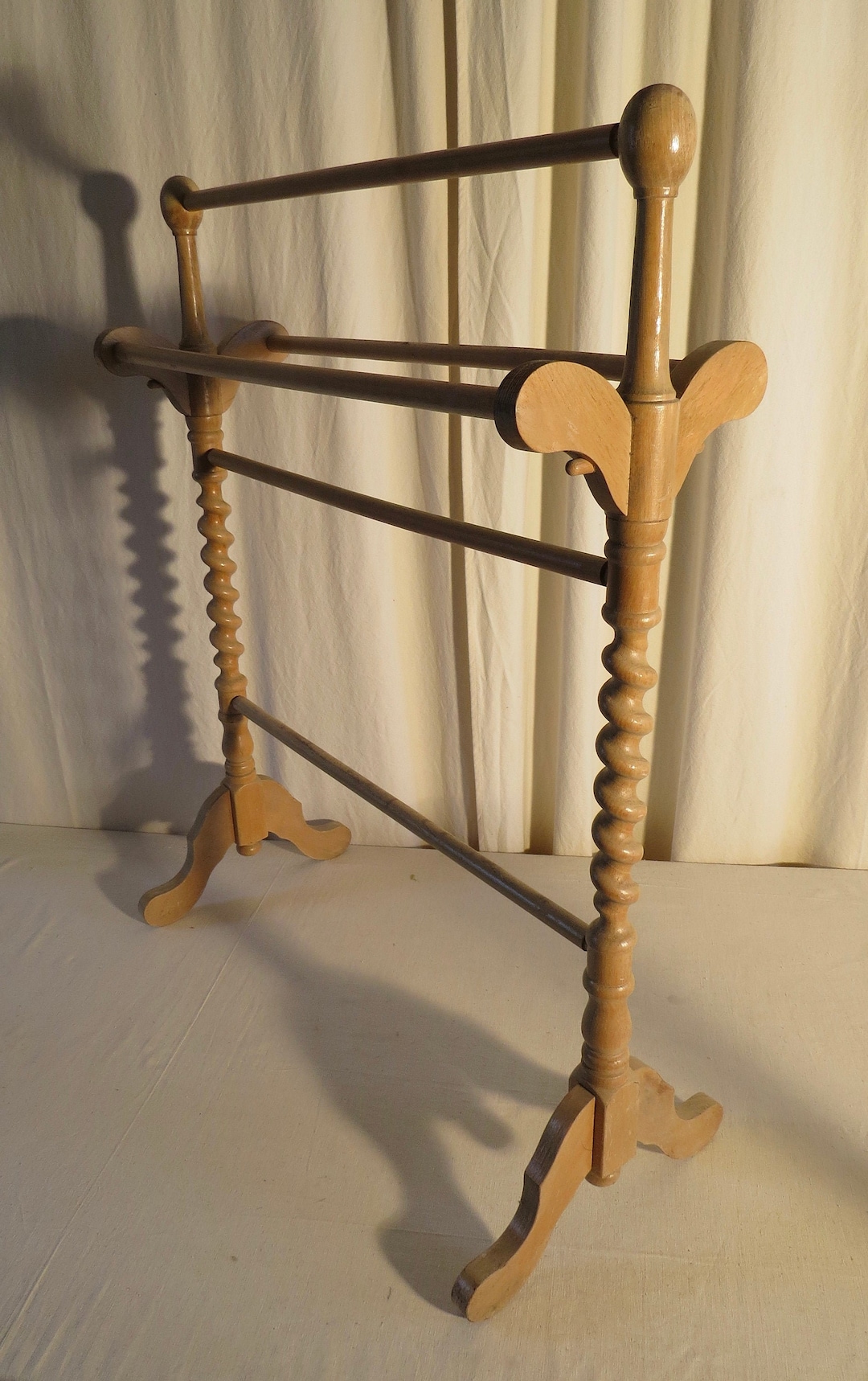 Antique Towel Rail Early 20th C. / Original Beech Edwardian Towel Rail 19001910 / Genuine