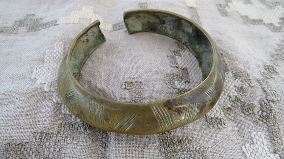 Genuine Bronze African Bangle/Bronze African Artef