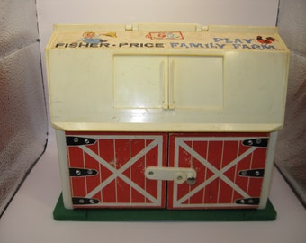 Vtg 1967 Fisher Price Family Farm Barn Only Door Moos Crinkled Paper Labels READ