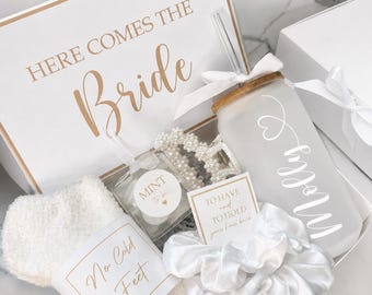 Braut Box, personalisierte Braut Geschenkbox, Verlobungsbox, Braut zu Box, benutzerdefinierte Brautgeschenk, Verlobungsgeschenkbox, Brautjungfer Geschenke Verlobung