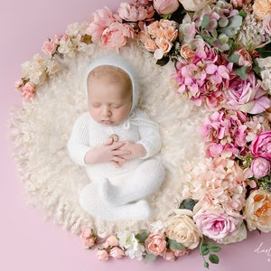 Newborn Digital Backdrop, Newborn Composite, Newborn Digital, Floral garden with white wool