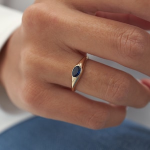 Oval Cut Sapphire 14k Solid Gold Solitaire Ring, Oval Sapphire Solitaire Ring, Chunky Blue Gemstone Ring, Engagement Ring, Proposal Ring