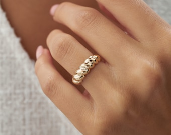Anillo de oro auténtico de 14 k con forma de media luna, anillo trenzado de oro, regalo para ella, anillo llamativo, anillo trenzado de cúpula gruesa, anillo de 6,60 mm de ancho