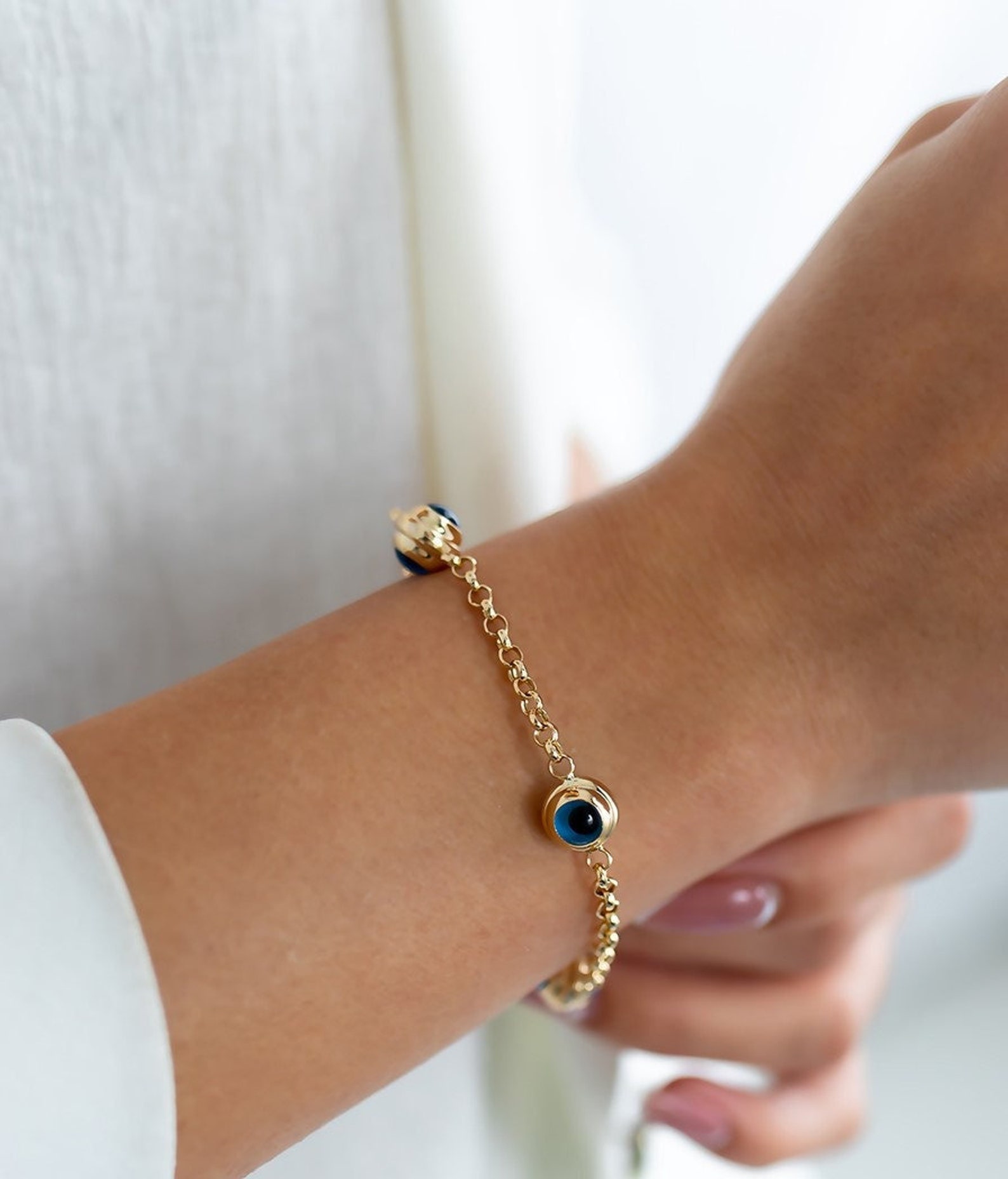 14k Solid Gold Evil Eye Bracelet Gold Rolo Chain Bracelet Etsy